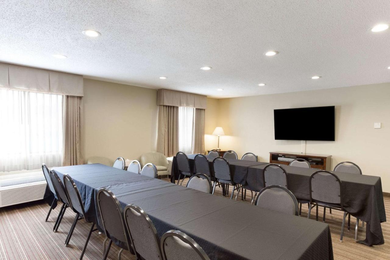 את'נס Quality Inn מראה חיצוני תמונה