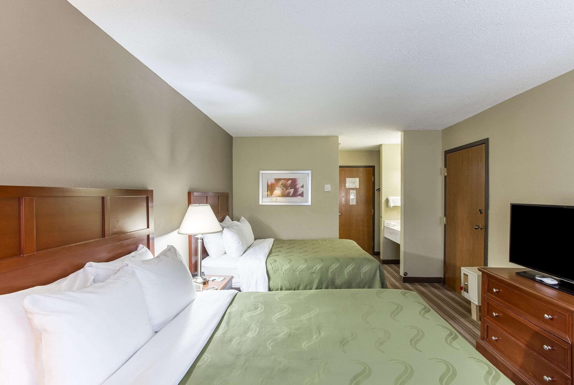 את'נס Quality Inn מראה חיצוני תמונה